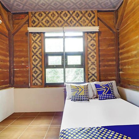 Oyo Homes 90956 Desa Wisata Guranteng Pendjalu Buitenkant foto
